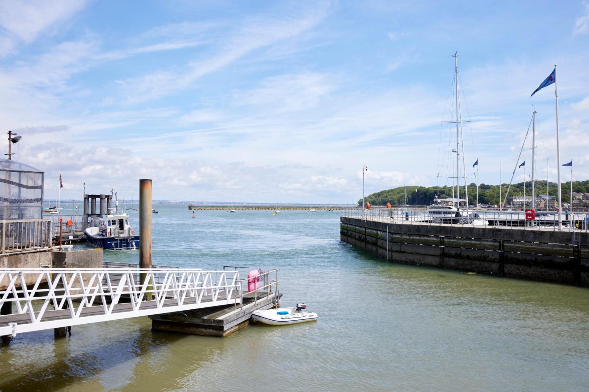 Fountain By Greene King Estalagem Cowes (Isle of Wight)